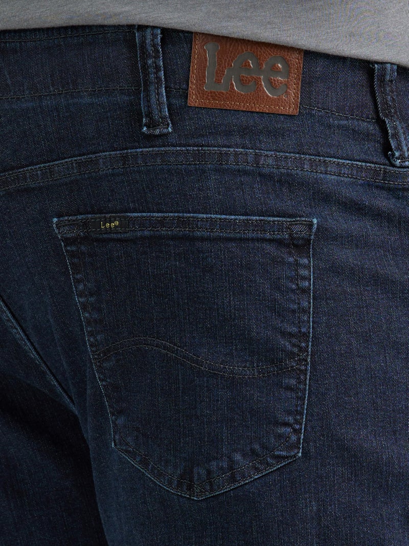 Lee Men's Big & Tall Extreme Motion Athletic Taper Jean Zander 44W x 32L - Image 4